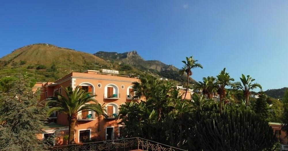 Hotel Terme Castaldi Forio di Ischia エクステリア 写真